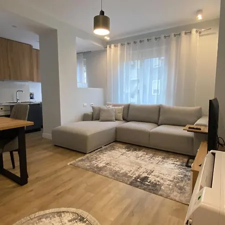 Apartment Centrally Located Glamorous Bright Near Bazaar